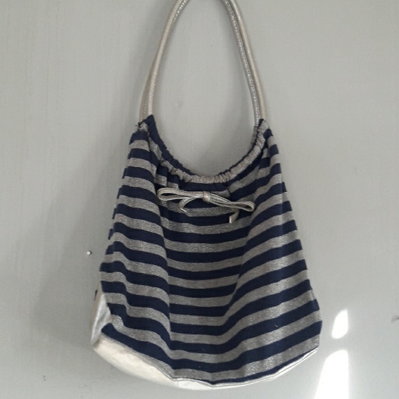 American Eagle Outfitters Handbags - American Eagle Strip Bag